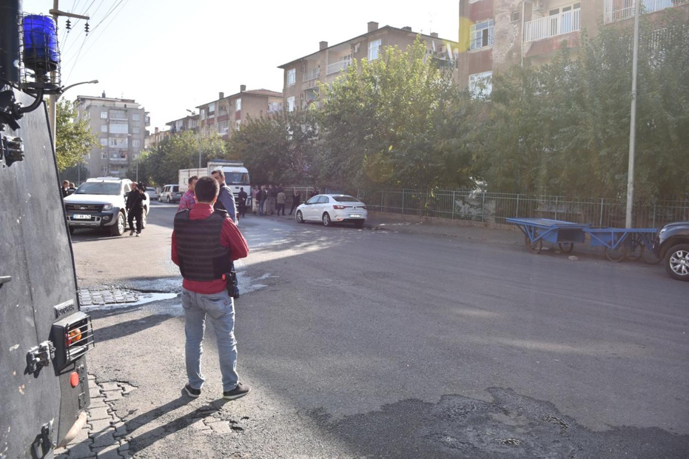 Diyarbakır'da uzman onbaşıya silahlı saldırı